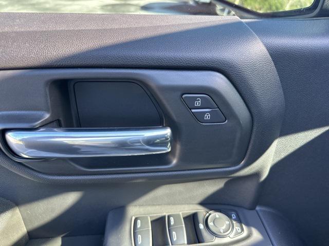 new 2025 Chevrolet Silverado 1500 car, priced at $42,435