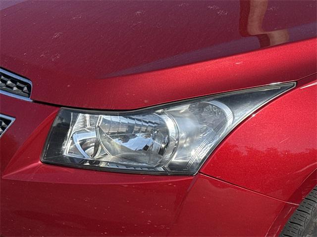 used 2014 Chevrolet Cruze car, priced at $6,880