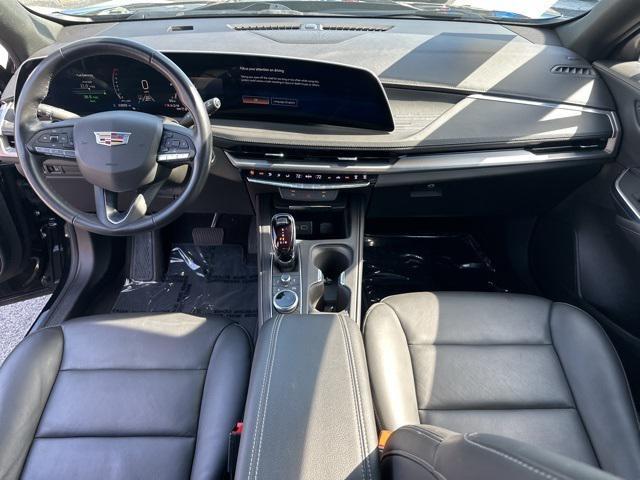 used 2024 Cadillac XT4 car, priced at $33,875