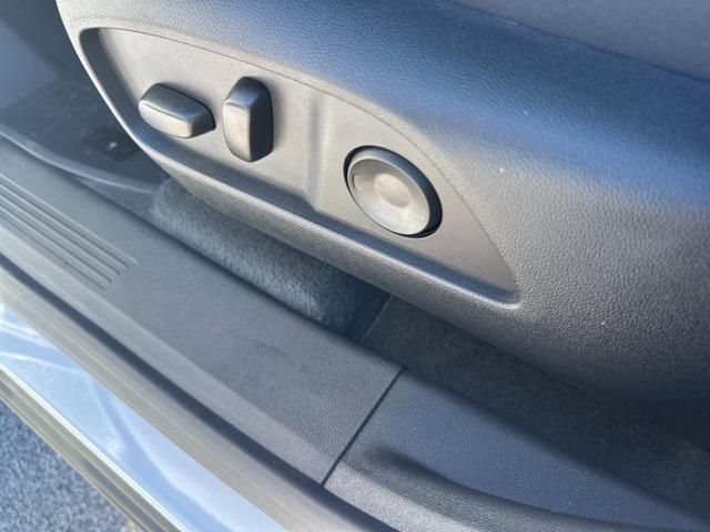 new 2026 Chevrolet Equinox car, priced at $35,782