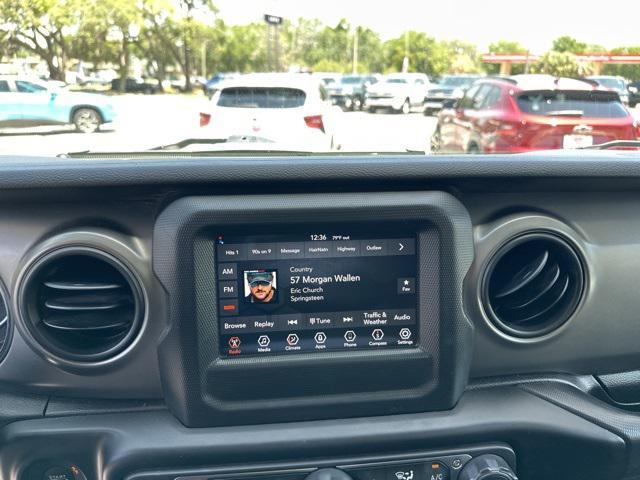 used 2022 Jeep Wrangler Unlimited car, priced at $34,995