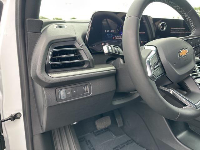 new 2025 Chevrolet Traverse car, priced at $44,347