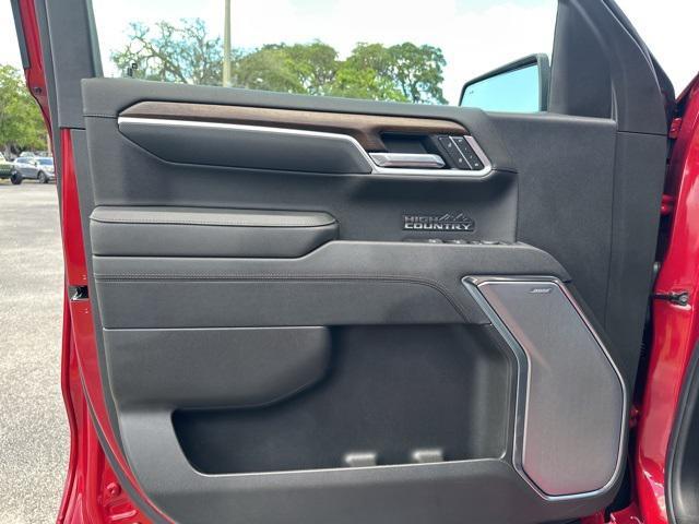 new 2025 Chevrolet Silverado 1500 car, priced at $69,584