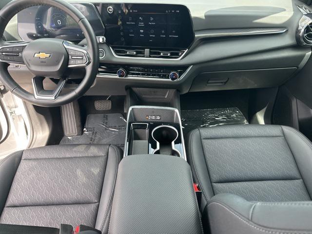 used 2025 Chevrolet Equinox car, priced at $31,455