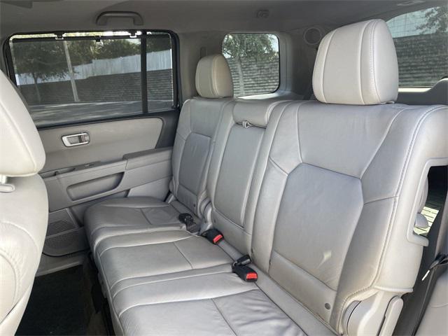 used 2015 Honda Pilot car, priced at $17,440