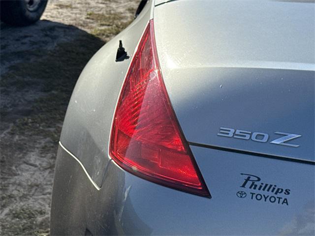 used 2005 Nissan 350Z car, priced at $11,880