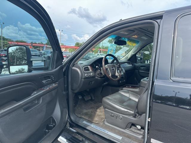 used 2014 GMC Sierra 2500 car, priced at $29,705