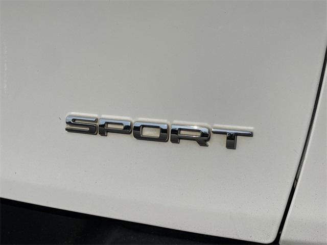 used 2016 Jeep Cherokee car, priced at $10,880