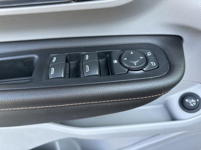 used 2020 GMC Terrain car, priced at $18,995