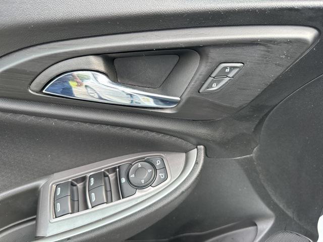 used 2023 Chevrolet Malibu car, priced at $18,925