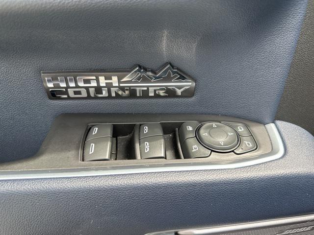 used 2022 Chevrolet Silverado 1500 car, priced at $46,085