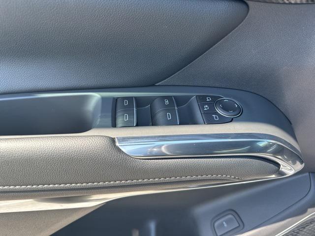 new 2026 Chevrolet Traverse car, priced at $55,850