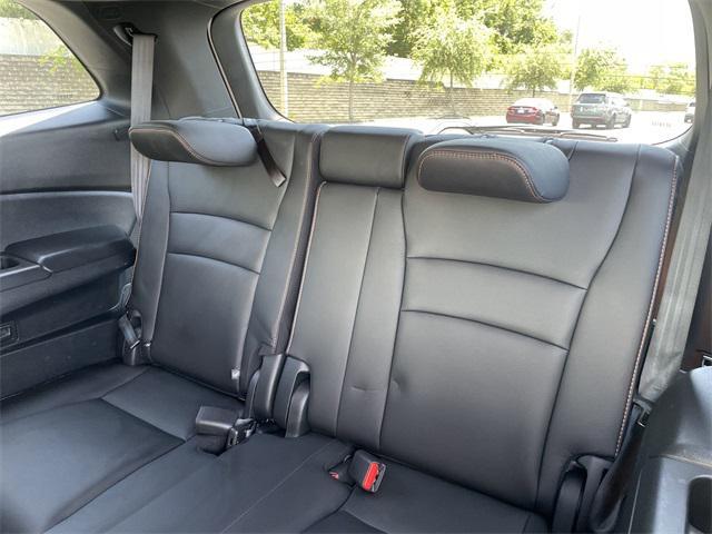 used 2022 Honda Pilot car, priced at $30,880