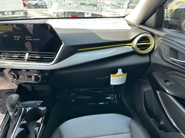 new 2025 Chevrolet Trax car, priced at $22,408