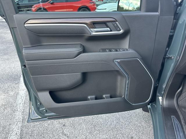 new 2025 Chevrolet Silverado 1500 car, priced at $52,015