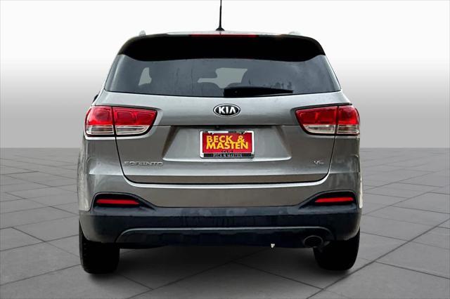 used 2018 Kia Sorento car, priced at $14,388