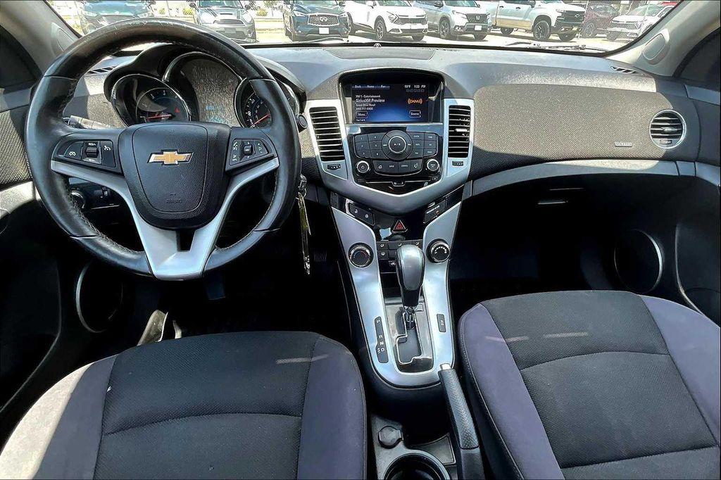 used 2014 Chevrolet Cruze car, priced at $6,700