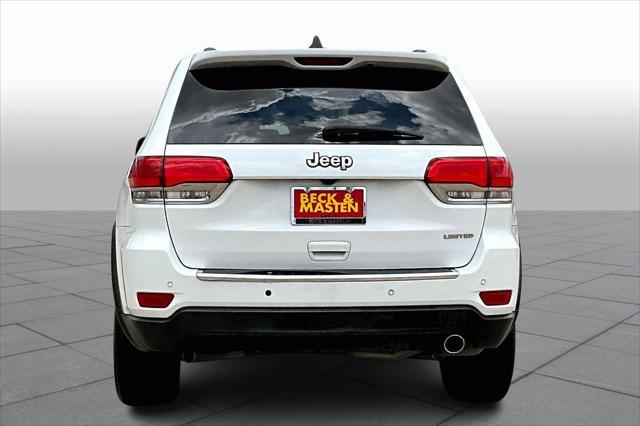 used 2018 Jeep Grand Cherokee car, priced at $15,900