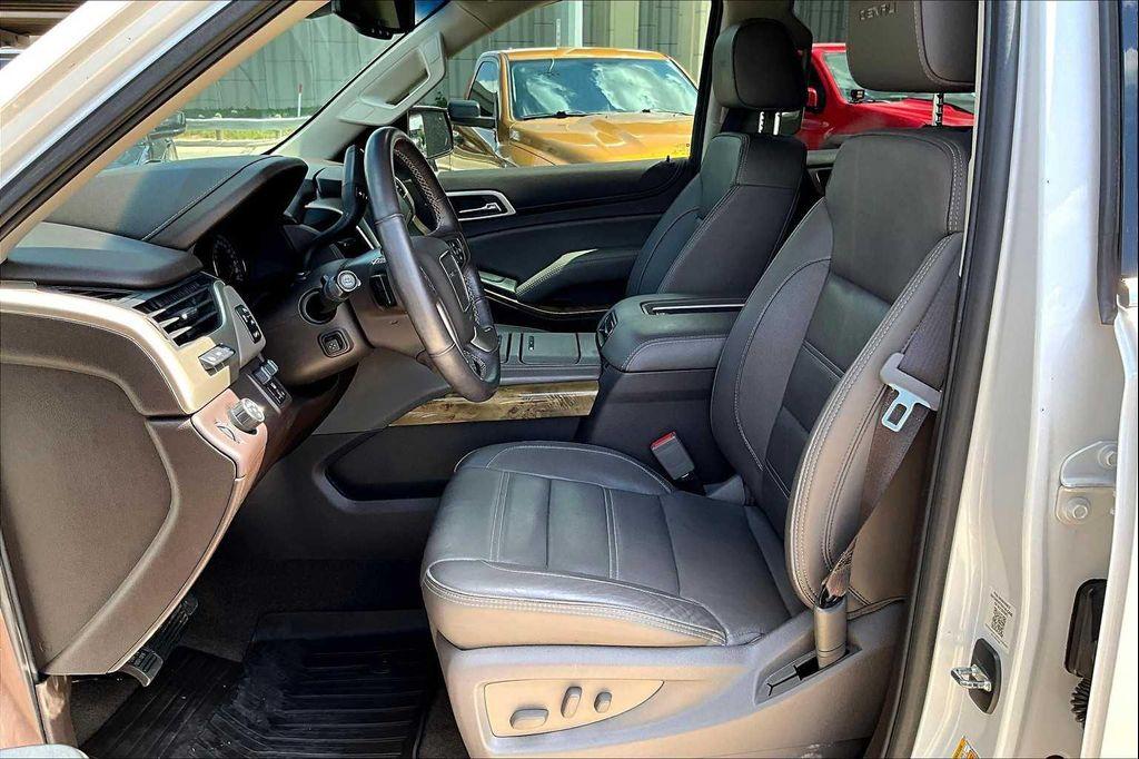 used 2017 GMC Yukon car, priced at $24,400