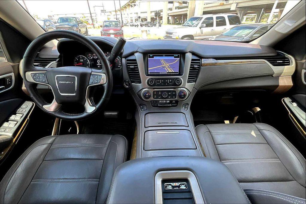used 2017 GMC Yukon car, priced at $24,400