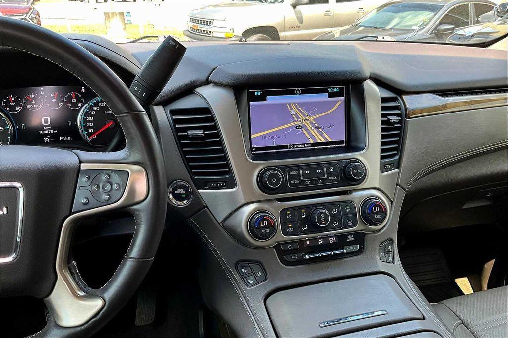 used 2017 GMC Yukon car, priced at $24,400