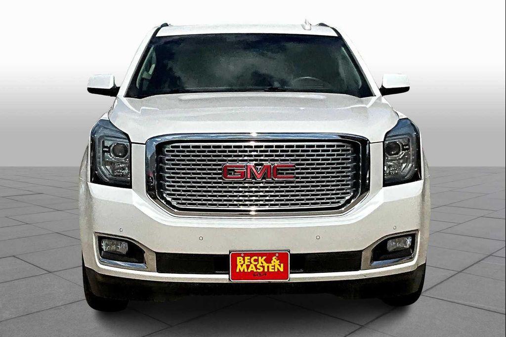 used 2017 GMC Yukon car, priced at $24,400