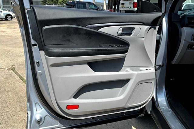 used 2020 Honda Pilot car, priced at $24,900