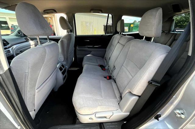 used 2020 Honda Pilot car, priced at $24,900