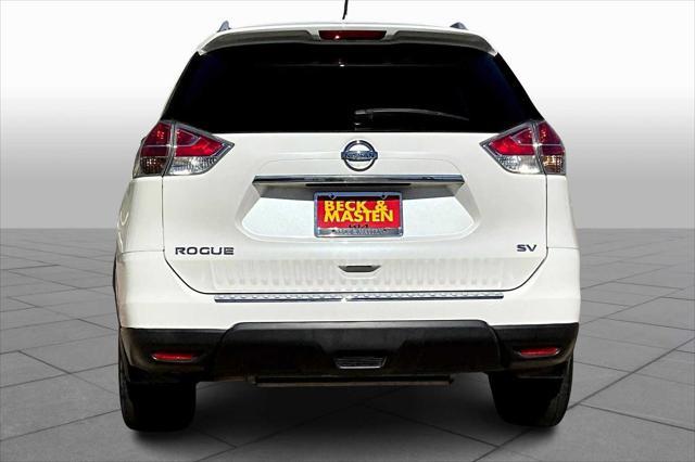 used 2015 Nissan Rogue car, priced at $9,990