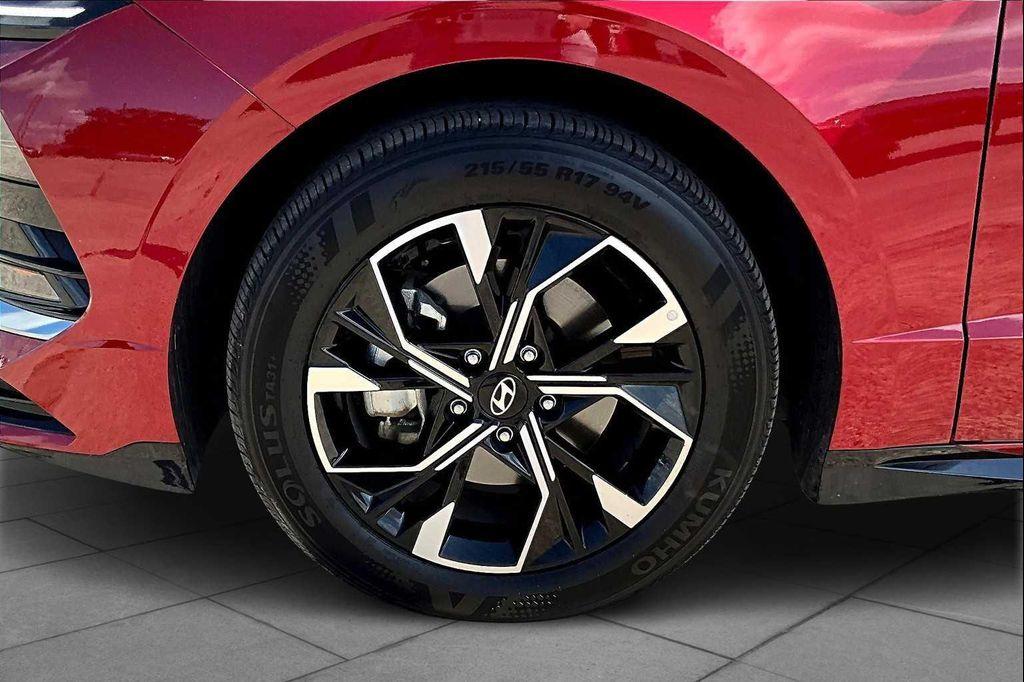 used 2025 Hyundai Sonata car, priced at $23,400