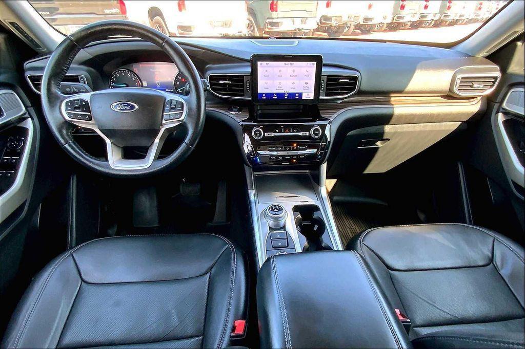 used 2022 Ford Explorer car, priced at $27,987