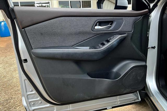 used 2023 Nissan Rogue car, priced at $22,714