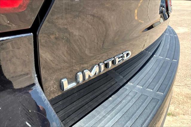 used 2022 Ford Expedition Max car, priced at $41,900