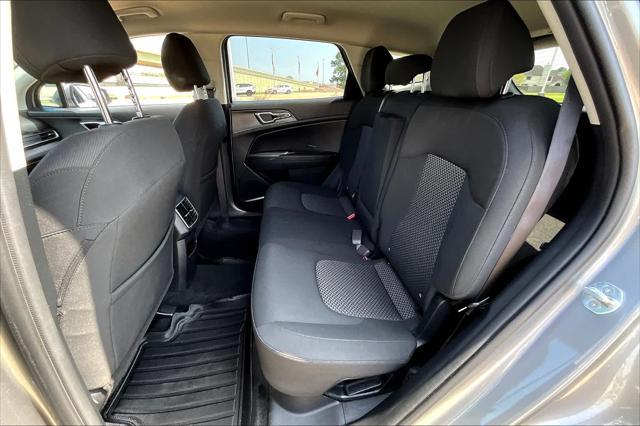 used 2023 Kia Sportage Hybrid car, priced at $25,400