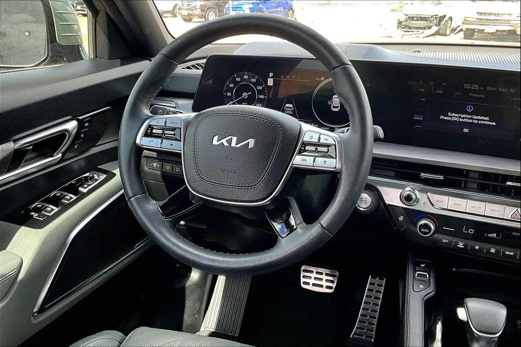 used 2024 Kia Telluride car, priced at $41,400