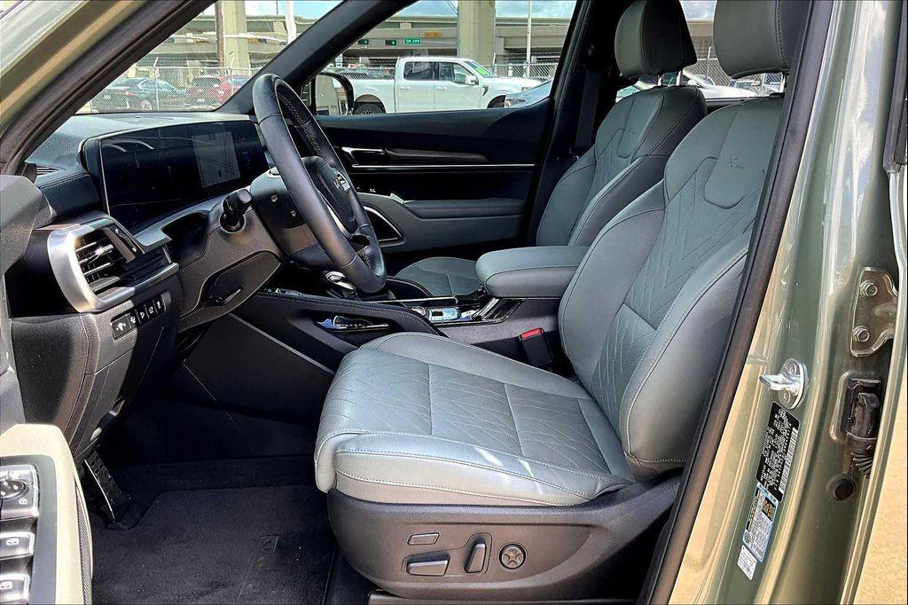 used 2024 Kia Telluride car, priced at $41,400