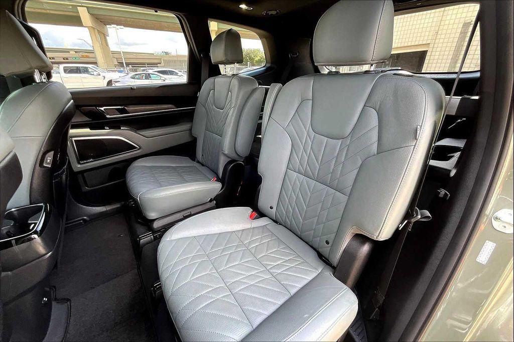 used 2024 Kia Telluride car, priced at $41,400