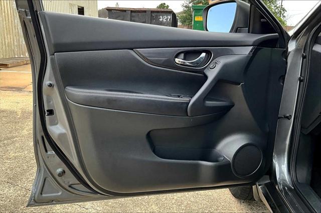 used 2020 Nissan Rogue car, priced at $15,800