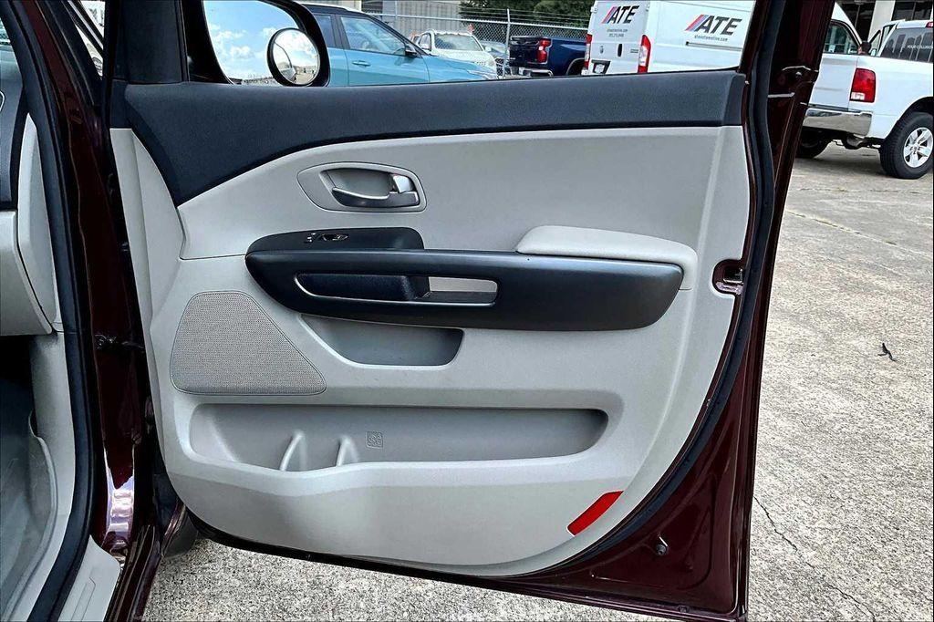 used 2019 Kia Sedona car, priced at $13,900