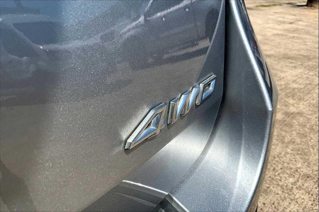 used 2022 Ford Explorer car, priced at $28,900