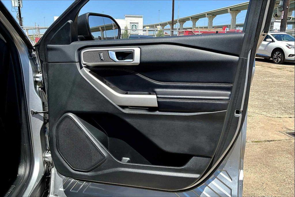 used 2022 Ford Explorer car, priced at $28,900