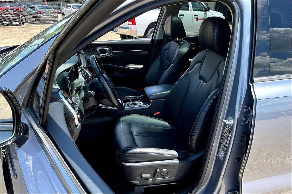 used 2021 Kia Sorento car, priced at $19,900