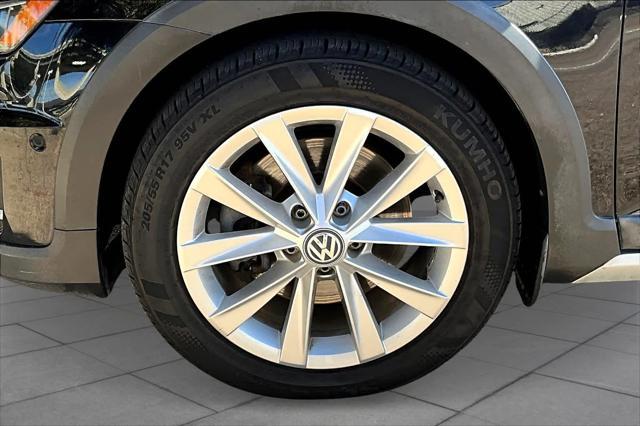 used 2017 Volkswagen Golf Alltrack car, priced at $16,088