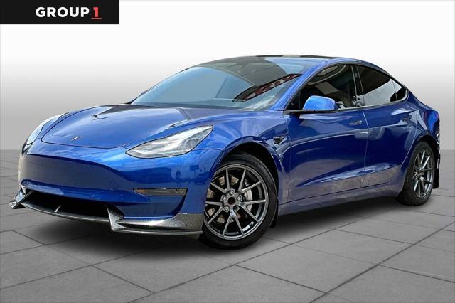 used 2021 Tesla Model 3 car, priced at $25,900