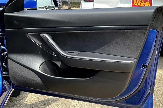 used 2021 Tesla Model 3 car, priced at $25,900