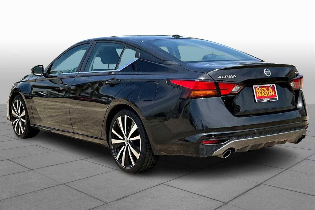 used 2021 Nissan Altima car, priced at $15,900