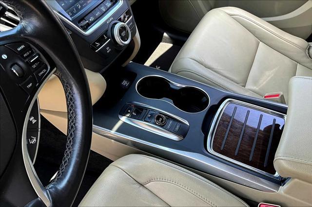 used 2020 Acura MDX car, priced at $26,900