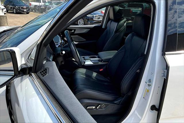 used 2023 Acura MDX car, priced at $43,479