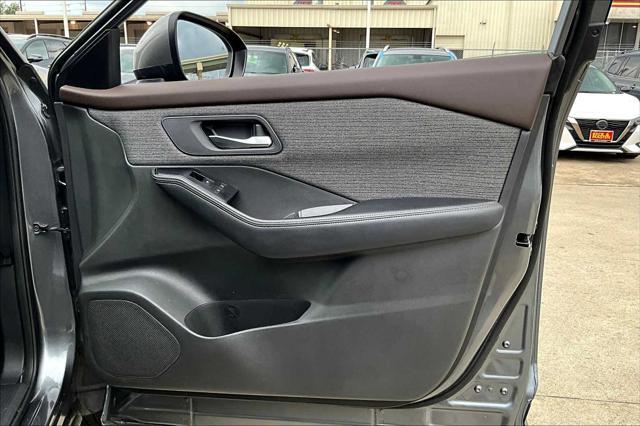 used 2023 Nissan Rogue car, priced at $21,412