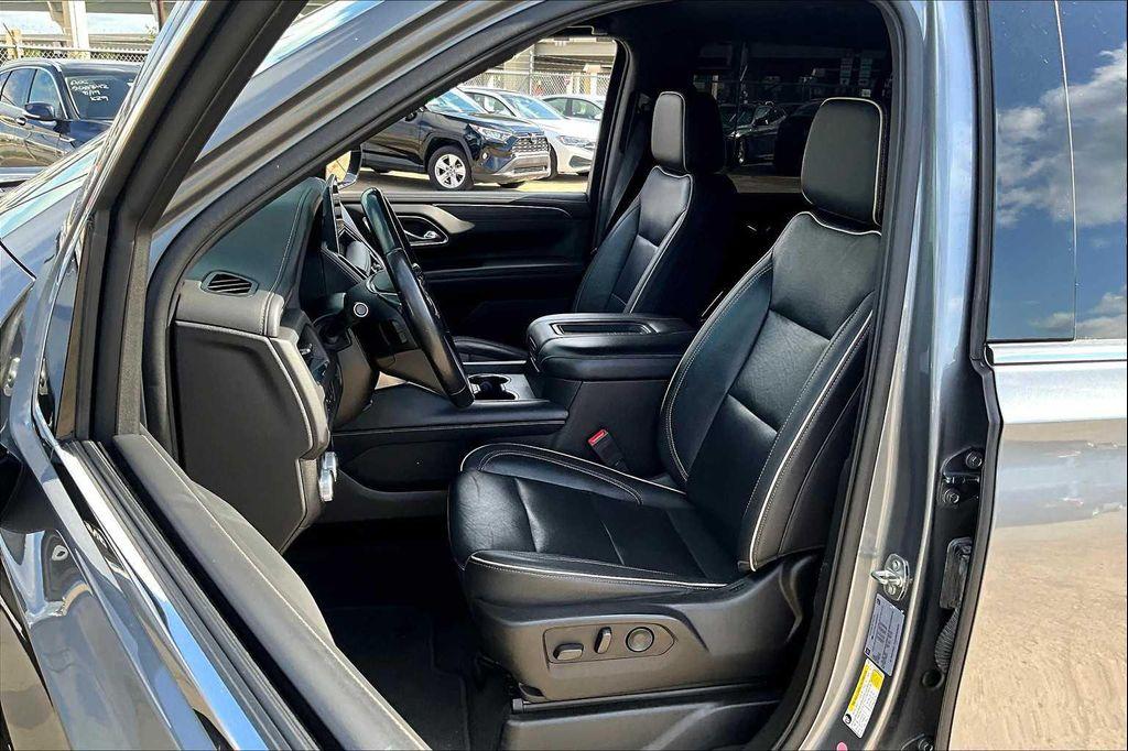 used 2021 GMC Yukon car, priced at $38,400